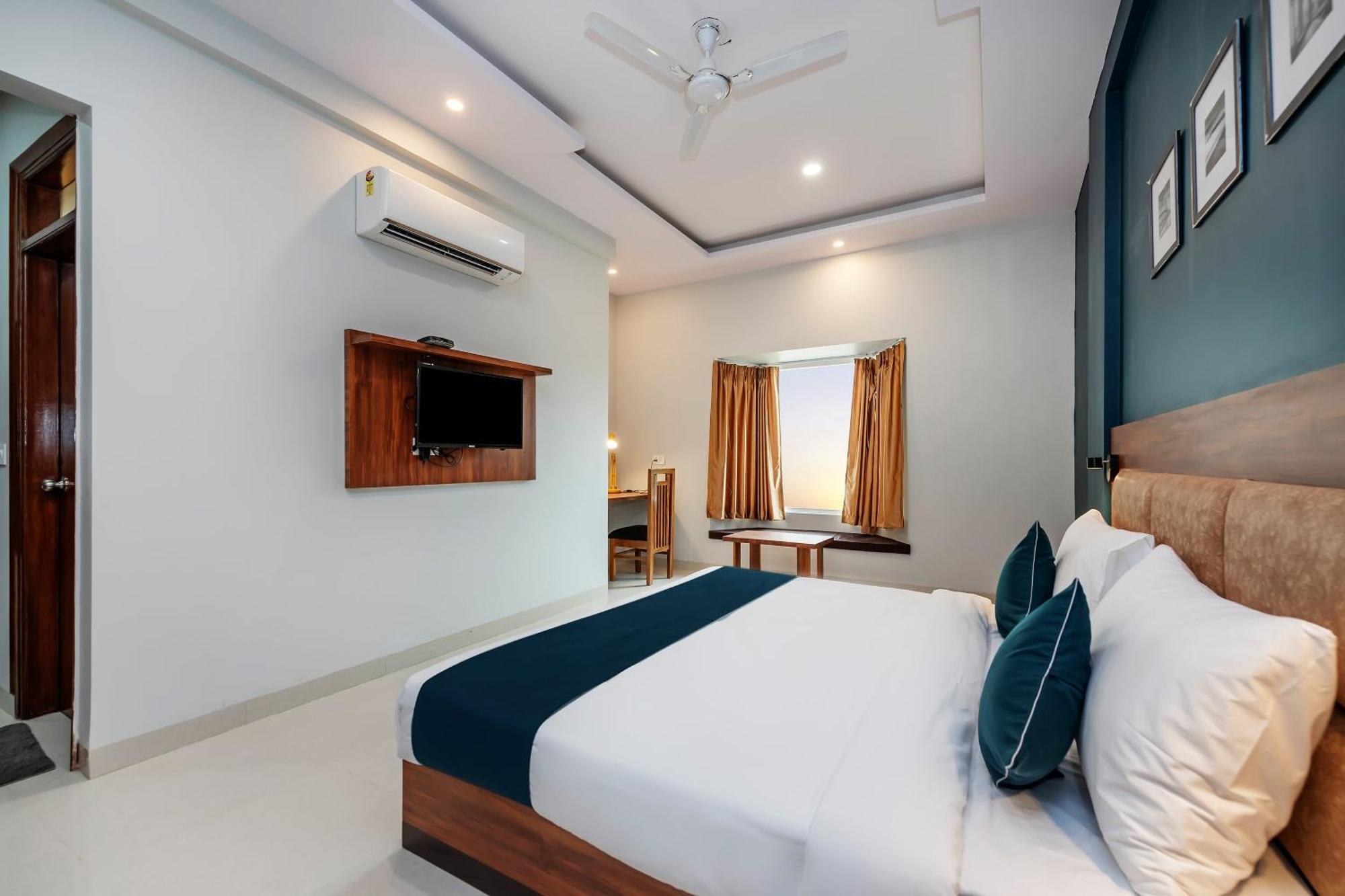 Hotel O Earth Villa Near Bestech Central Square Mall غورغاون المظهر الخارجي الصورة
